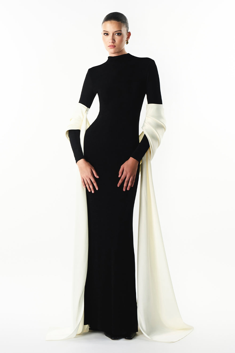 Tenya Satin Cape